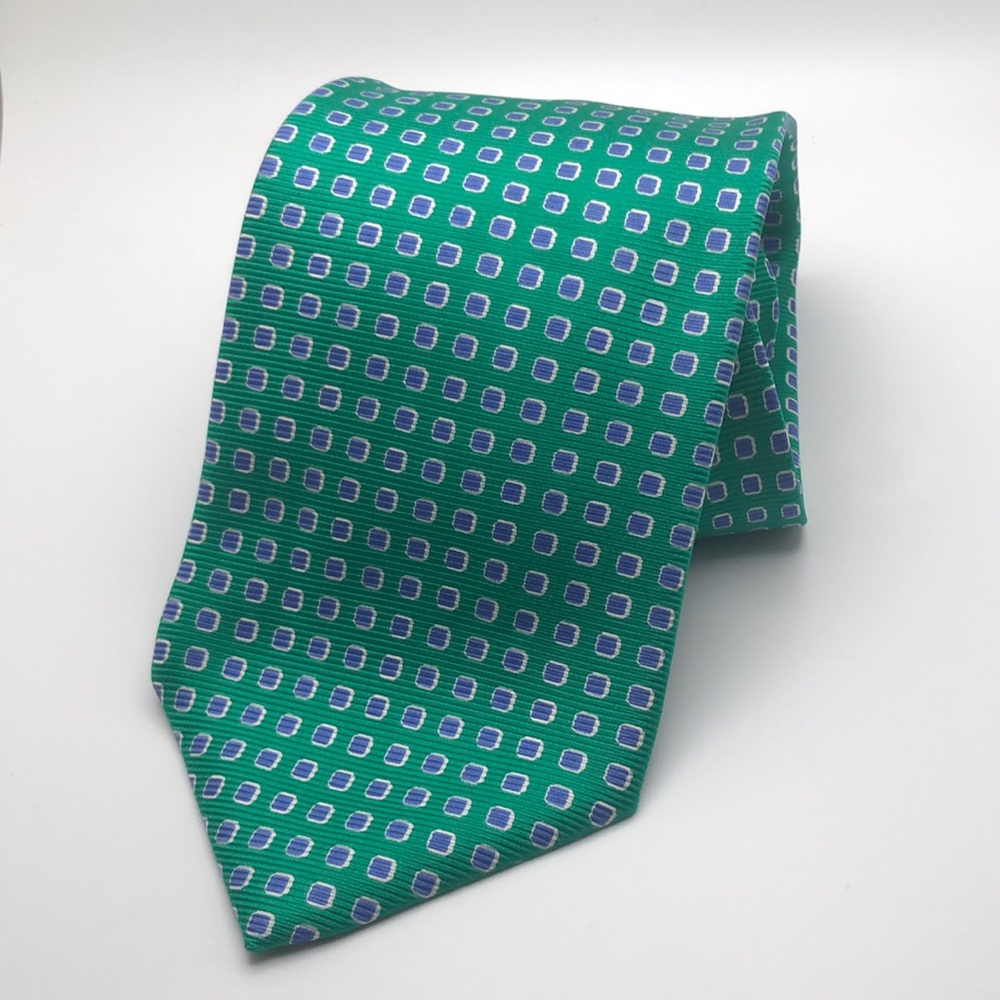 VTG Nicky Milano Pure Silk Tie. Green Background. Made in Italy. EC